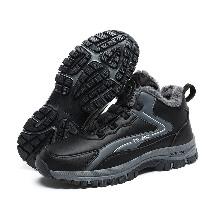 Unisex lightweight trail and city sneaker with finely adjustable rotary closure, reinforced toe cap and multidirectional profile sole Mune Fashion