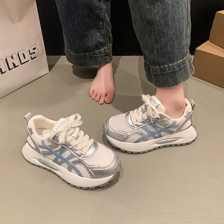 Women's sporty sneakers with modern design and comfortable cushioning Mune Fashion