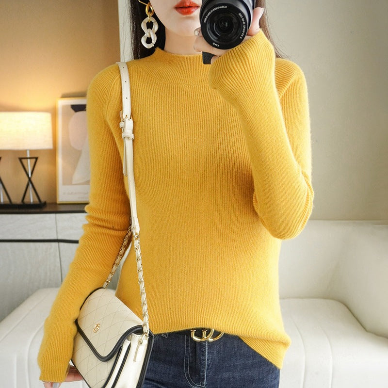 Women's slim-fit stand collar sweater made of lightweight fine knit with a fine ribbed structure Mune Fashion