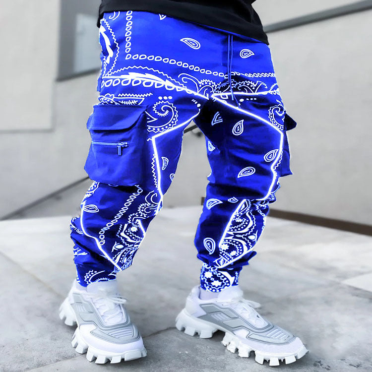 Men's cargo jogging pants with bandana print, drawstring & multiple pockets Mune Fashion