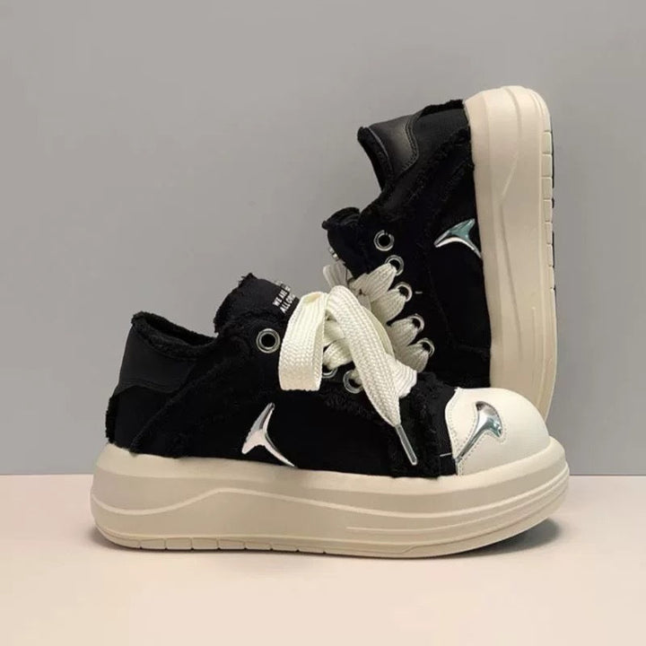 Women's sneakers with cushioned sole and trendy design Mune Fashion