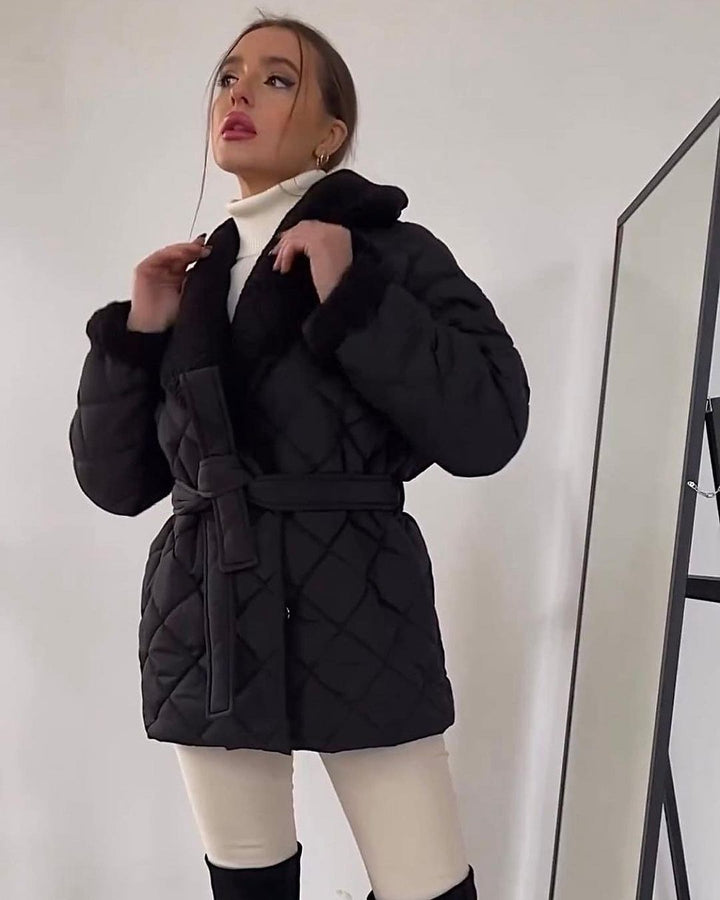 Women’s quilted jacket with teddy lining, fitted belt and large shawl collar Mune Fashion