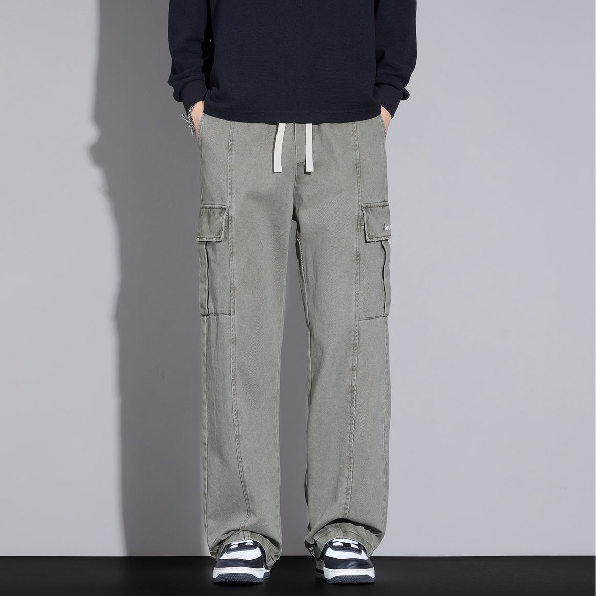 Men's Wide Cargo Pants made of Washed Cotton with Drawstring and Multi Pockets Mune Fashion