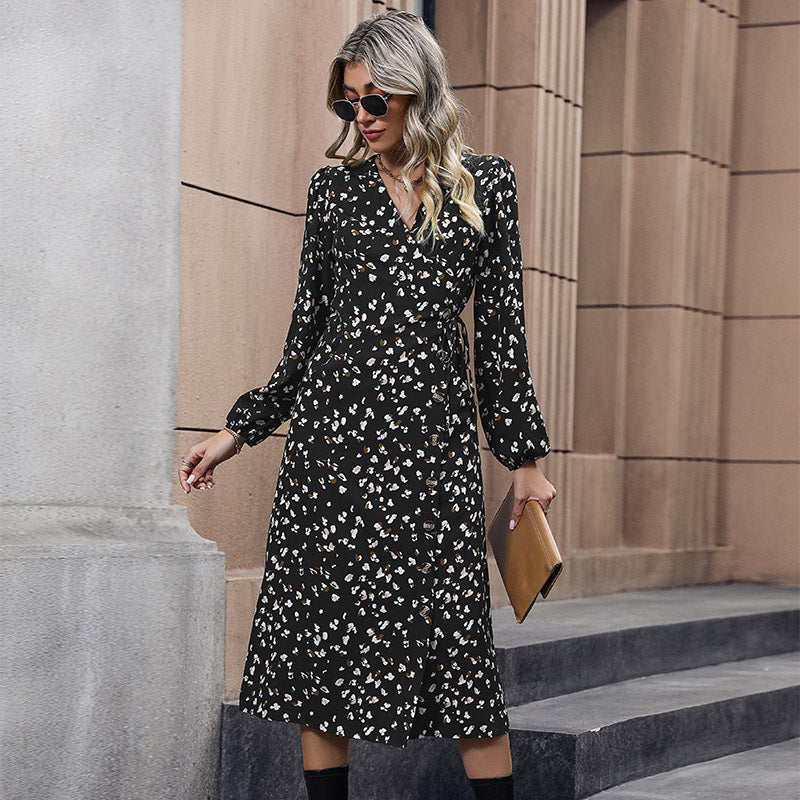 Women Elegant Flower Dress with V-Neck and Long Sleeves Mune Fashion