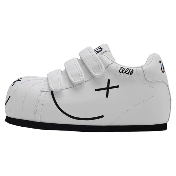 Women sneakers with practical Velcro closure and playful design Mune Fashion