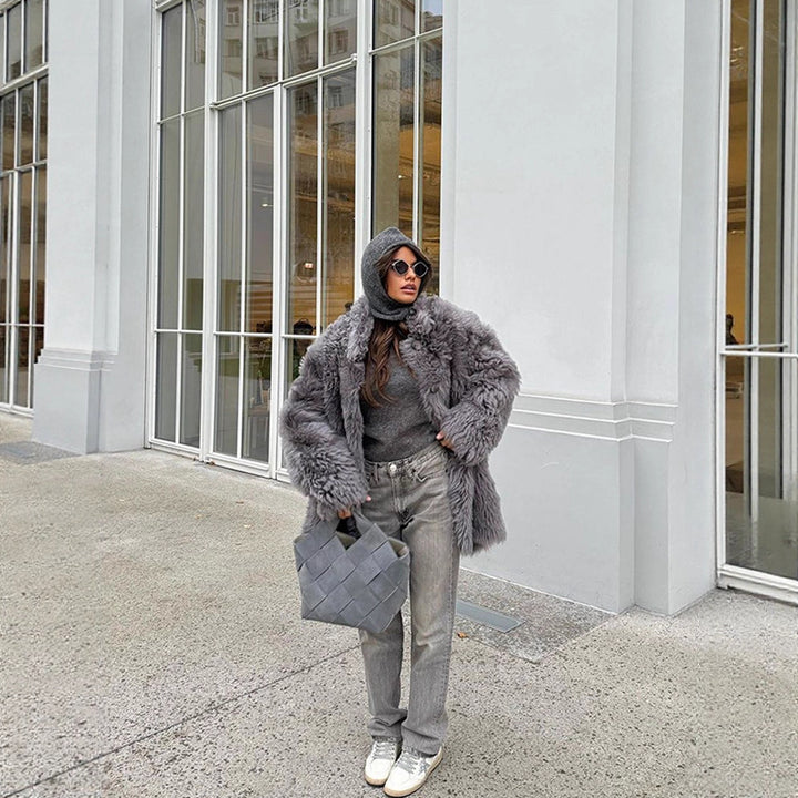 Women's Short Oversize Faux Fur Coat with Voluminous Curly Texture and Button Closure Mune Fashion
