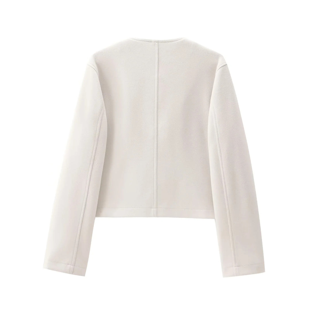 Women's short cut overshirt jacket with round neck, snap button placket and patch pockets Mune Fashion