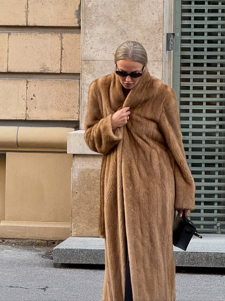 Women Luxurious Long Fur Coat with Shawl Collar and Flattering Oversize Cut Mune Fashion