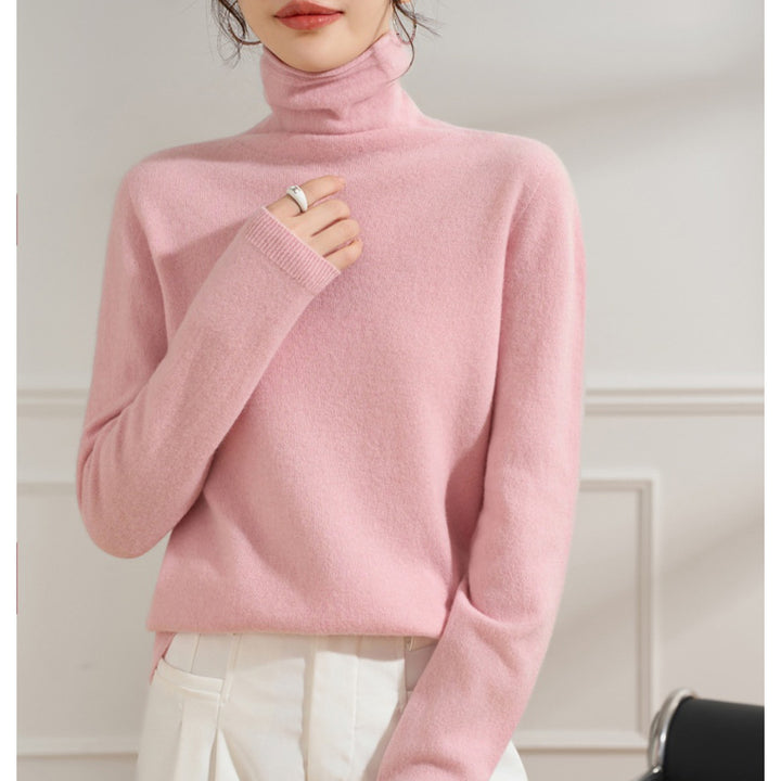 Women's fine turtleneck sweater made of cashmere blend with slim silhouette Mune Fashion