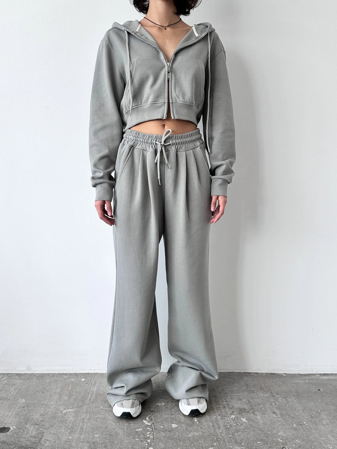 Women's Short Zip Hoodie Set with High-Waisted Wide Lounge Pants Mune Fashion