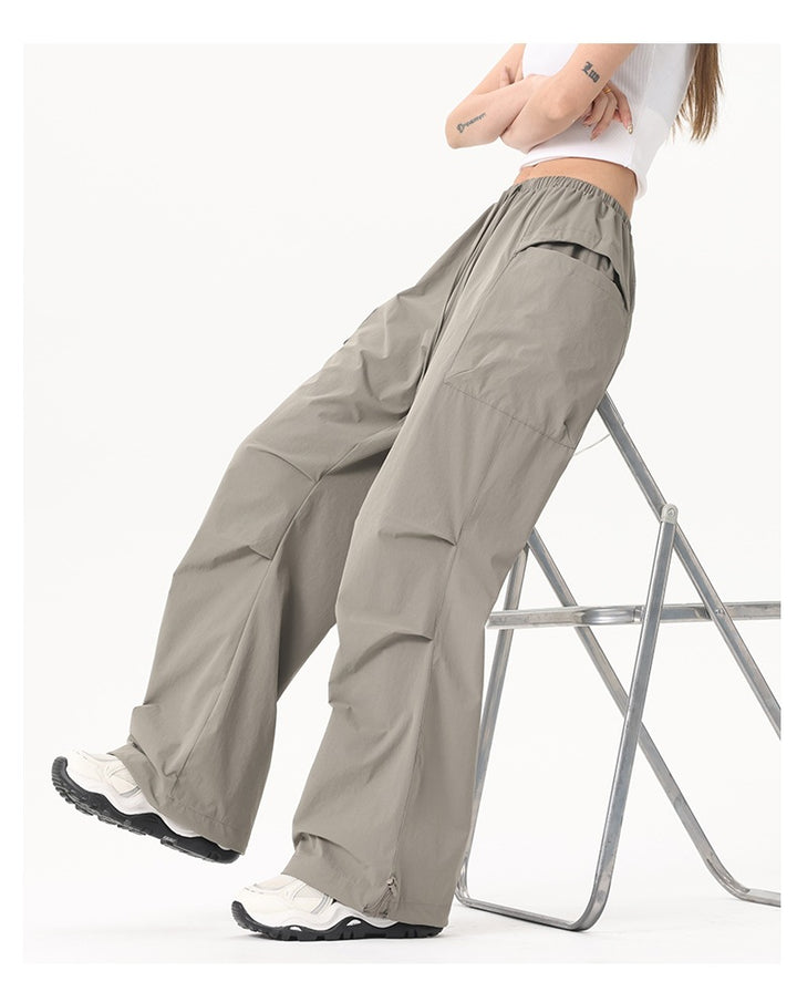 Ladies Wide-Leg Cargo Pants with Elastic Waistband & Utility Pockets Mune Fashion