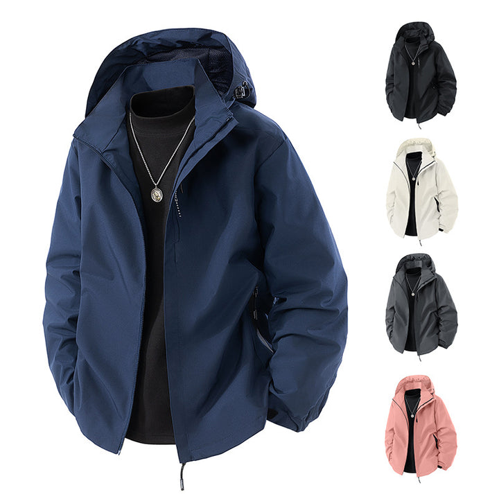 Men's lightweight weatherproof softshell jacket with adjustable hood, windproof outer layer and breathable mesh lining Mune Fashion