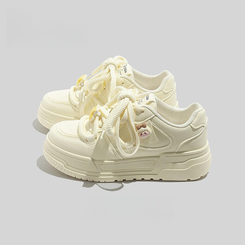 Women's sneakers with innovative lacing technology Mune Fashion