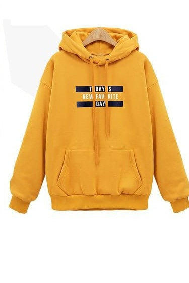 Women's casual hoodie with kangaroo pocket, relaxed fit and graphic statement print Mune Fashion