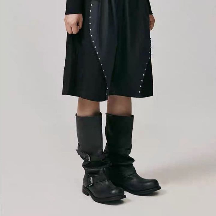 Women's knee-high biker boots with gathered shaft, adjustable buckles and robust tread sole Mune Fashion