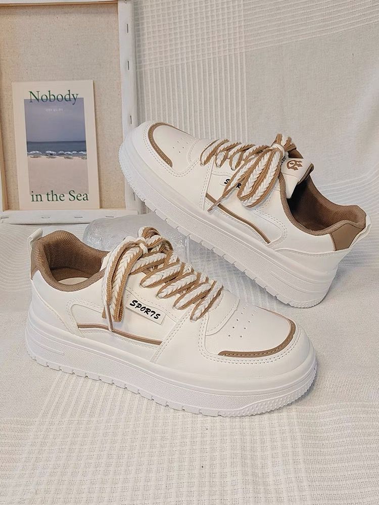 Women's sporty sneakers with stylish platform sole and cushioned comfort Mune Fashion