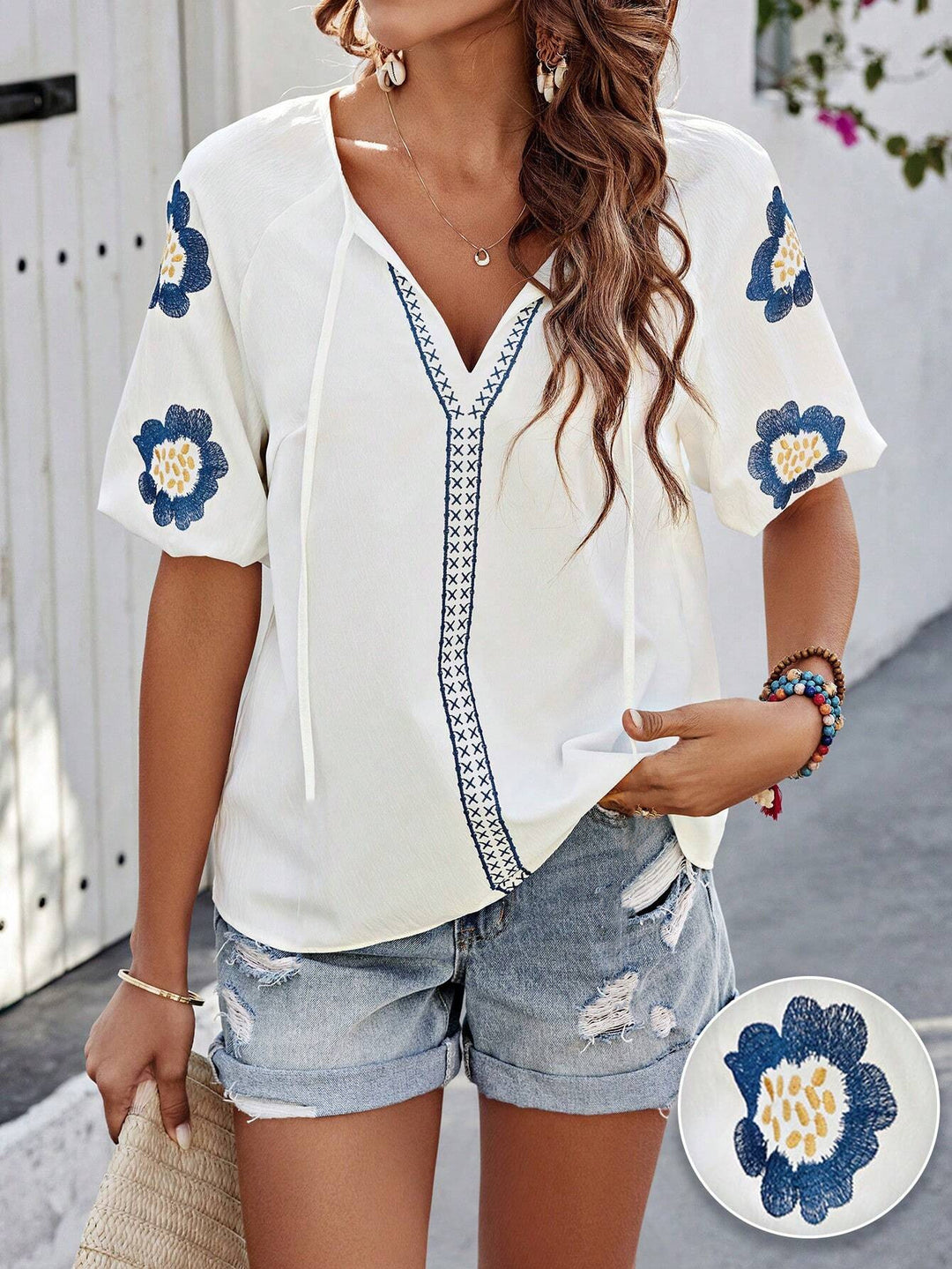 Women’s Boho blouse with V-neck, floral embroidery and short sleeves Mune Fashion