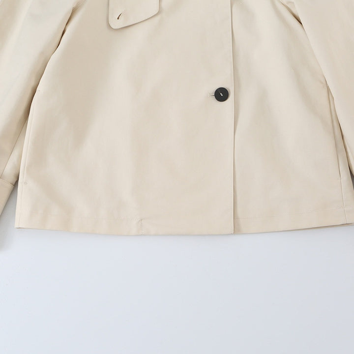 Women's short-cut trench jacket with asymmetric button placket and shirt collar Mune Fashion