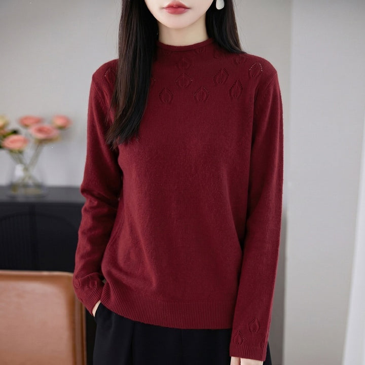 Women's short roll-neck pullover made of fine knit with ajour yoke and ribbed hem Mune Fashion