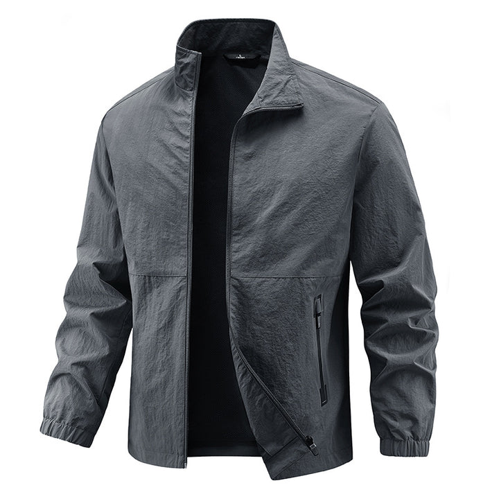 Men's Lightweight Technical Transition Jacket with Stand-Up Collar, Breathable Mesh Lining, and Water-Repellent Zipper Pockets Mune Fashion