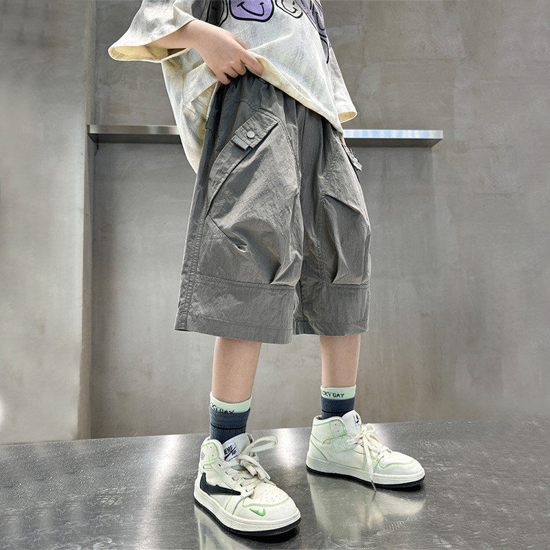 Unisex casual cargo shorts by Mune Fashion
