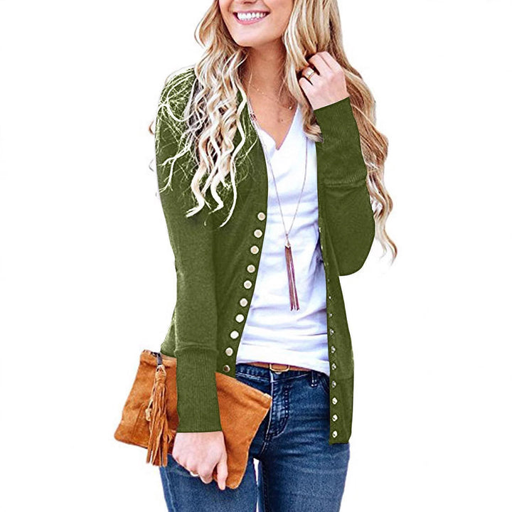 Women's fine knit cardigan with decorative metallic buttons and slim silhouette Mune Fashion