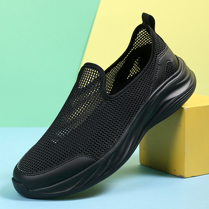 Men's breathable mesh sports shoe with slip-on design and shock-absorbing sole Mune Fashion