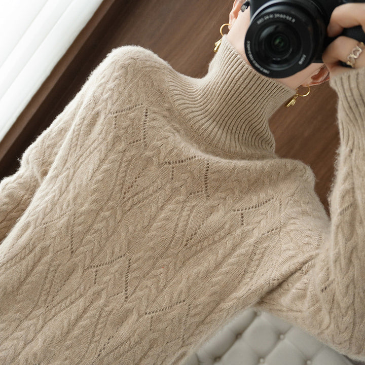 Women's Soft Mohair-Look Oversized Roll Neck Sweater with Lace Cable Structure Mune Fashion