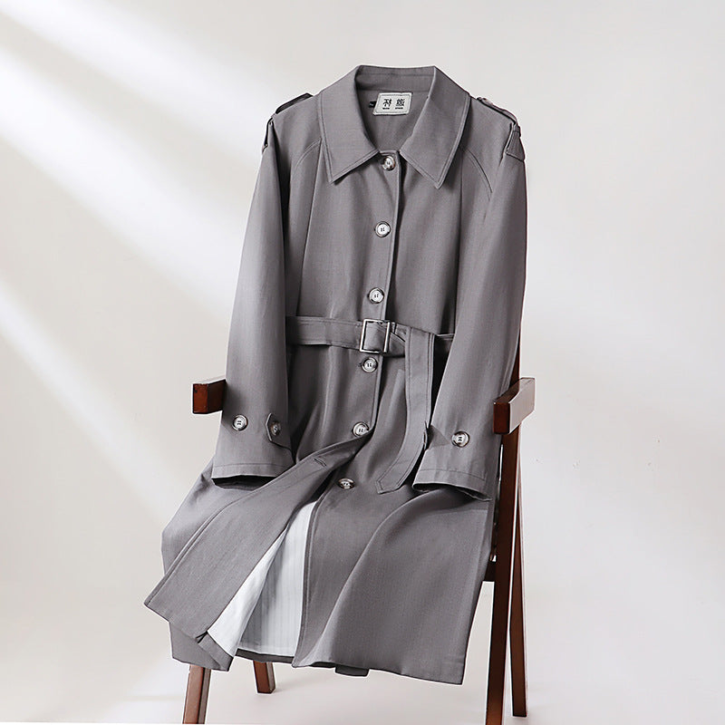 Men's long-cut trench coat with a fitted belt and decorative shoulder straps Mune Fashion