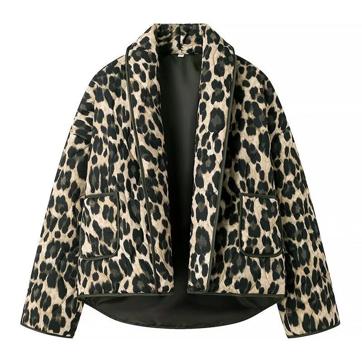 Ladies short jacket with leopard print, boxy silhouette and shawl collar Mune Fashion