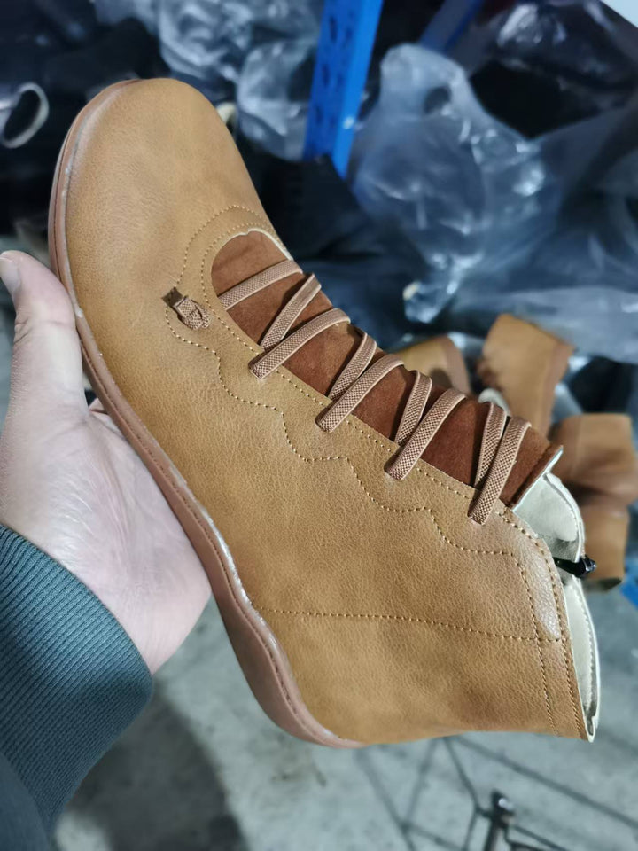 Men's high-cut leather sneaker with elastic lacing and ergonomic rubber sole Mune Fashion