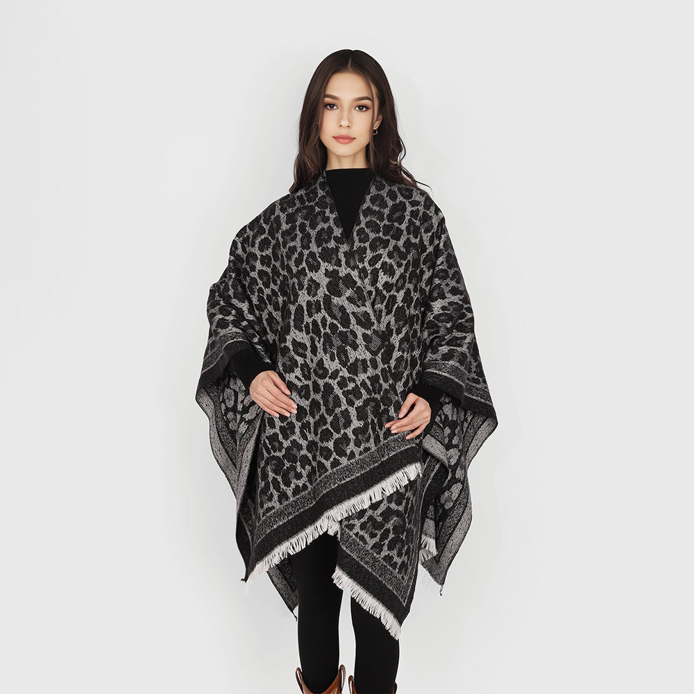 Women Jacquard Cape Poncho with Leo Structure and Fringe Hem Mune Fashion