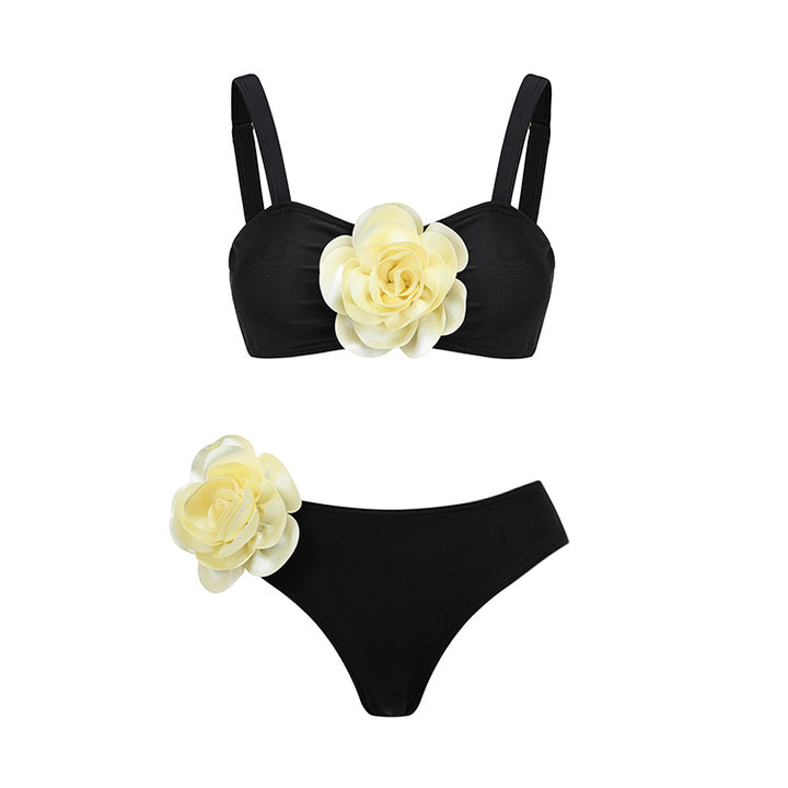 Women's bikini set with romantic flower decor Mune Fashion