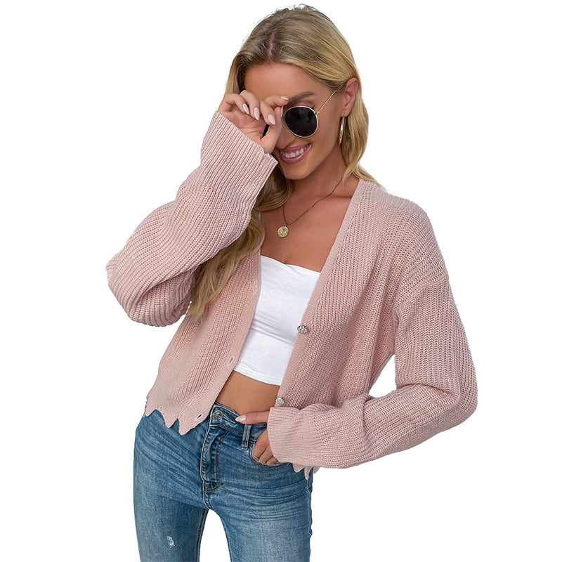 Women's Short Cut Fine Knit Cardigan with V-Neck and Wave Hem Mune Fashion