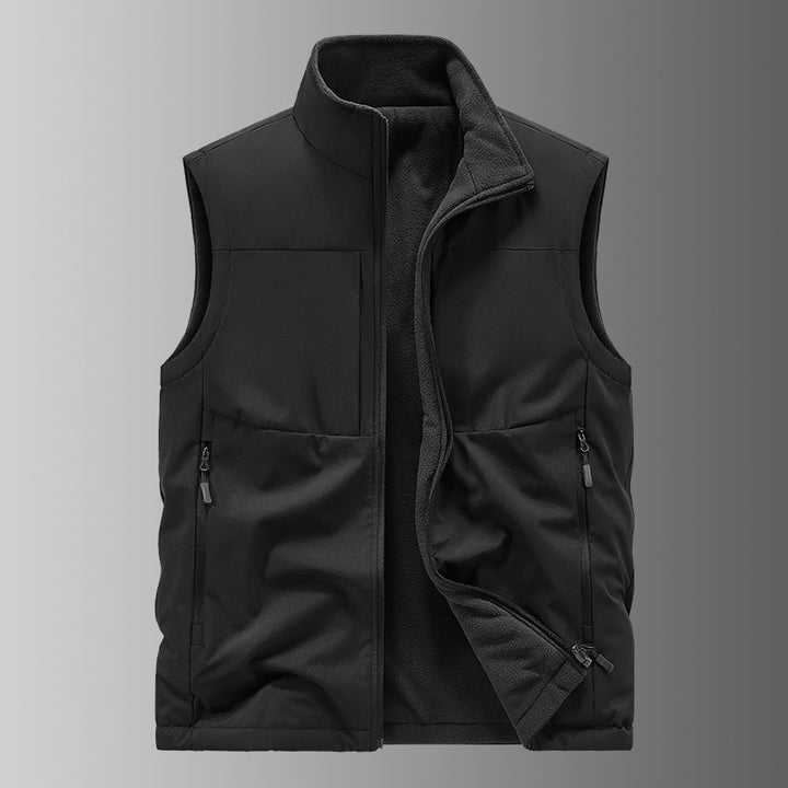 Men's padded softshell vest with fleece lining, windproof membrane, and secure zip pockets Mune Fashion