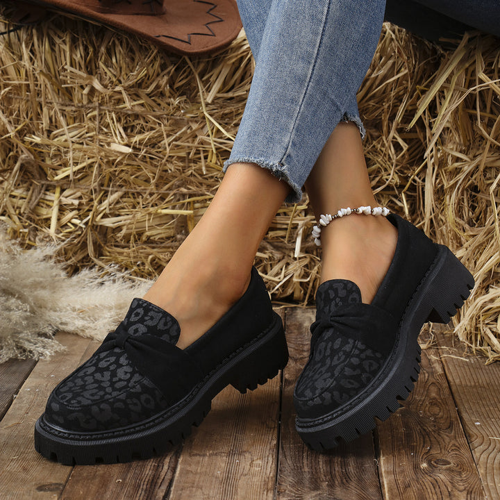 Women's Chunky Loafer with Decorative Knot Bow and Leopard Tip Mune Fashion