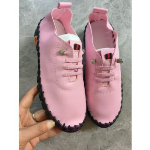 Women's lightweight everyday slip-on sneakers with hidden lacing, elastic entry, and grippy trail sole Mune Fashion