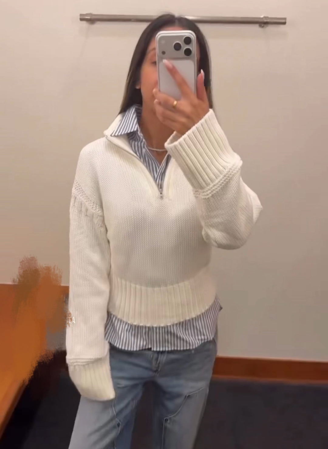 Women Cropped Knit Sweater with Half Zipper, Stand Collar and Balloon Sleeves Mune Fashion