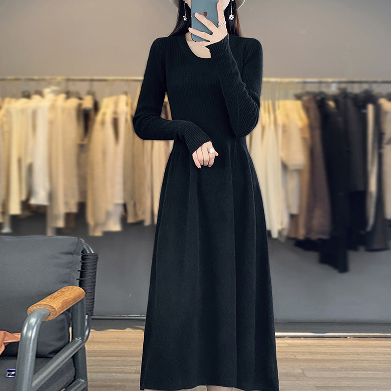 Women's Long Sleeve Midi Dress Made of Fine Knit with Tailored A-Line Silhouette Mune Fashion