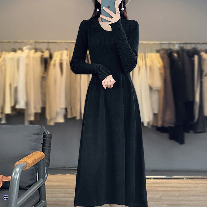 Women's Long Sleeve Midi Dress Made of Fine Knit with Tailored A-Line Silhouette Mune Fashion
