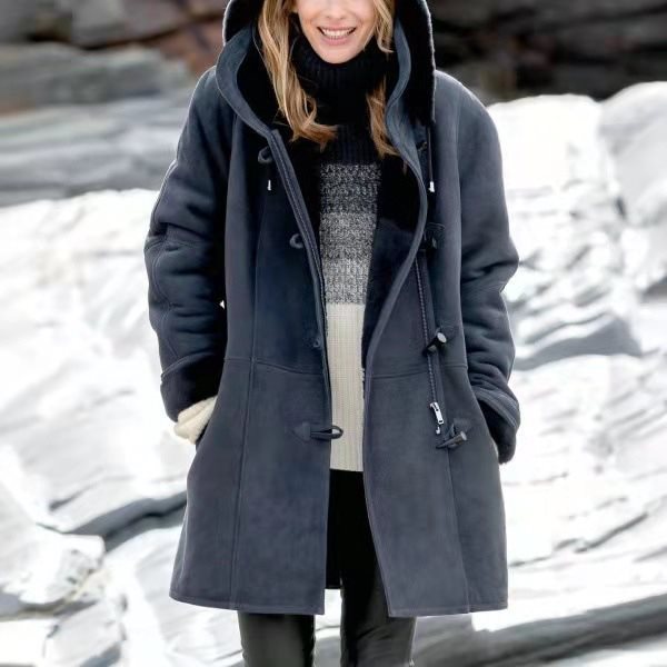 Women's teddy-lined duffle coat with hood, faux fur interior lining and toggle closures Mune Fashion