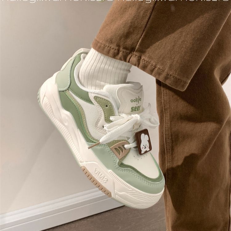 Women's sneakers with unique animal appliqués and breathable sole Mune Fashion