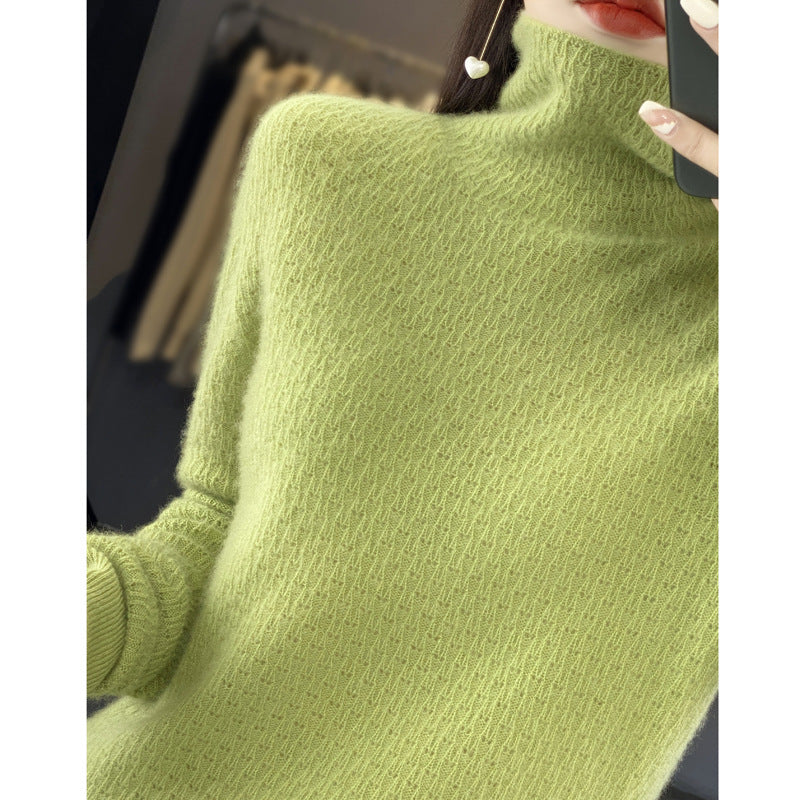 Women's soft fine-knit mock neck sweater with fluffy mohair look, delicate honeycomb structure and casual oversized fit Mune Fashion