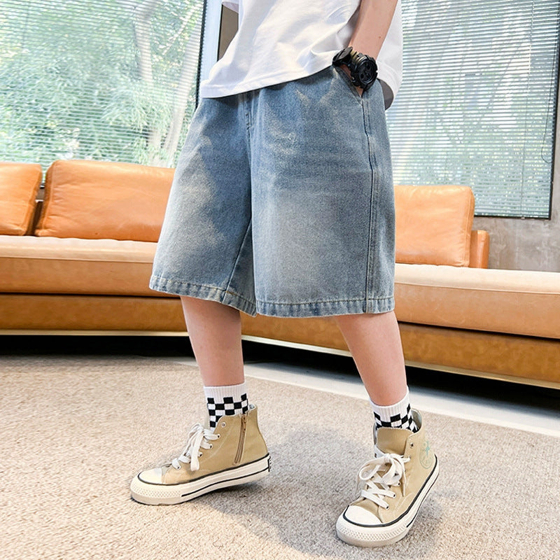 Boys casual denim shorts with creative appliqués Mune Fashion