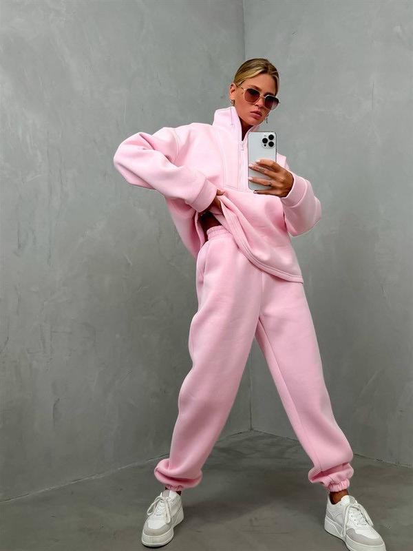 Women’s soft oversized half-zip loungewear set with high stand collar and fitted joggers Mune Fashion