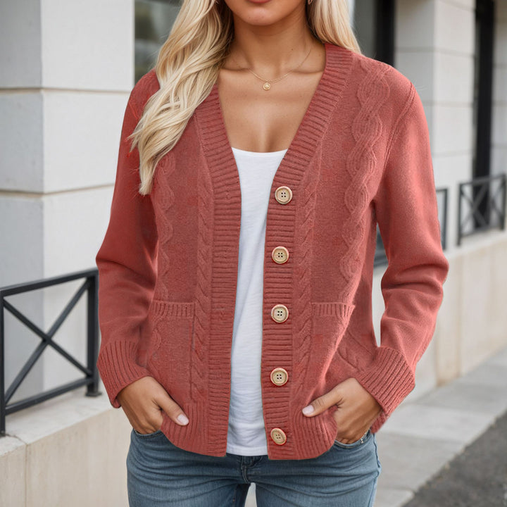 Women’s longer knitted cardigan with cable structure, V-neck and wooden button placket Mune Fashion