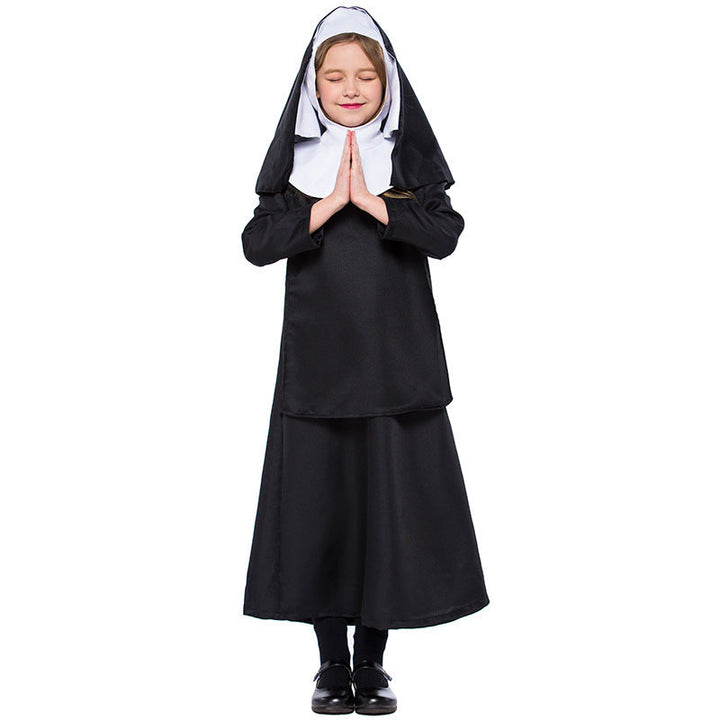 Girls' Nun Costume with Traditional Garment and Elegant Headdress Mune Fashion