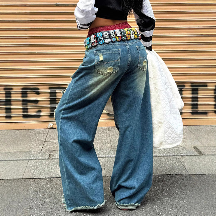Women wide Destroyed-Baggy-Jeans with large frayed rips and relaxed fit Mune Fashion