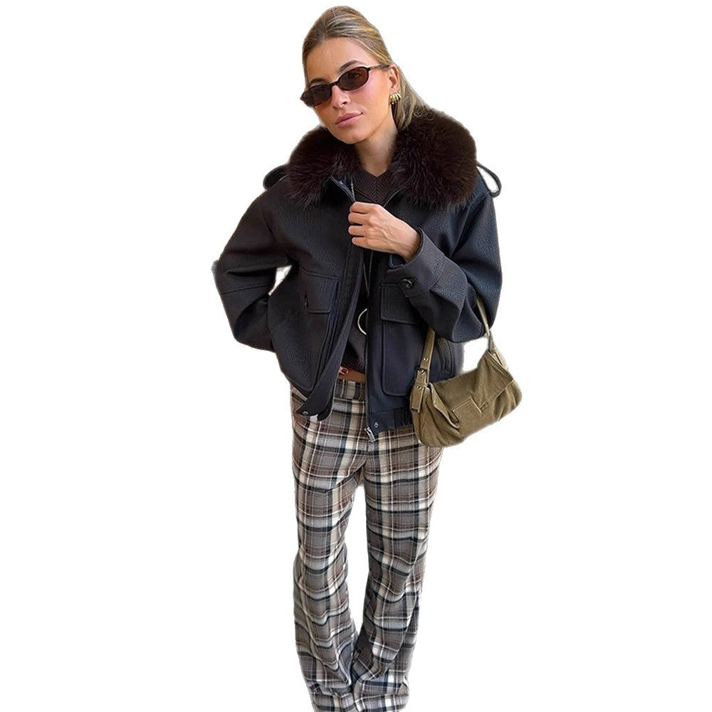 Women's Boxy Short Coat with Voluminous Fur Collar and Zipper Mune Fashion