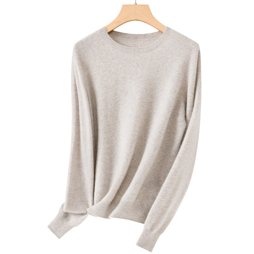 Women's fine round neck pullover made of ultra-light fine knit with ribbed cuffs Mune Fashion